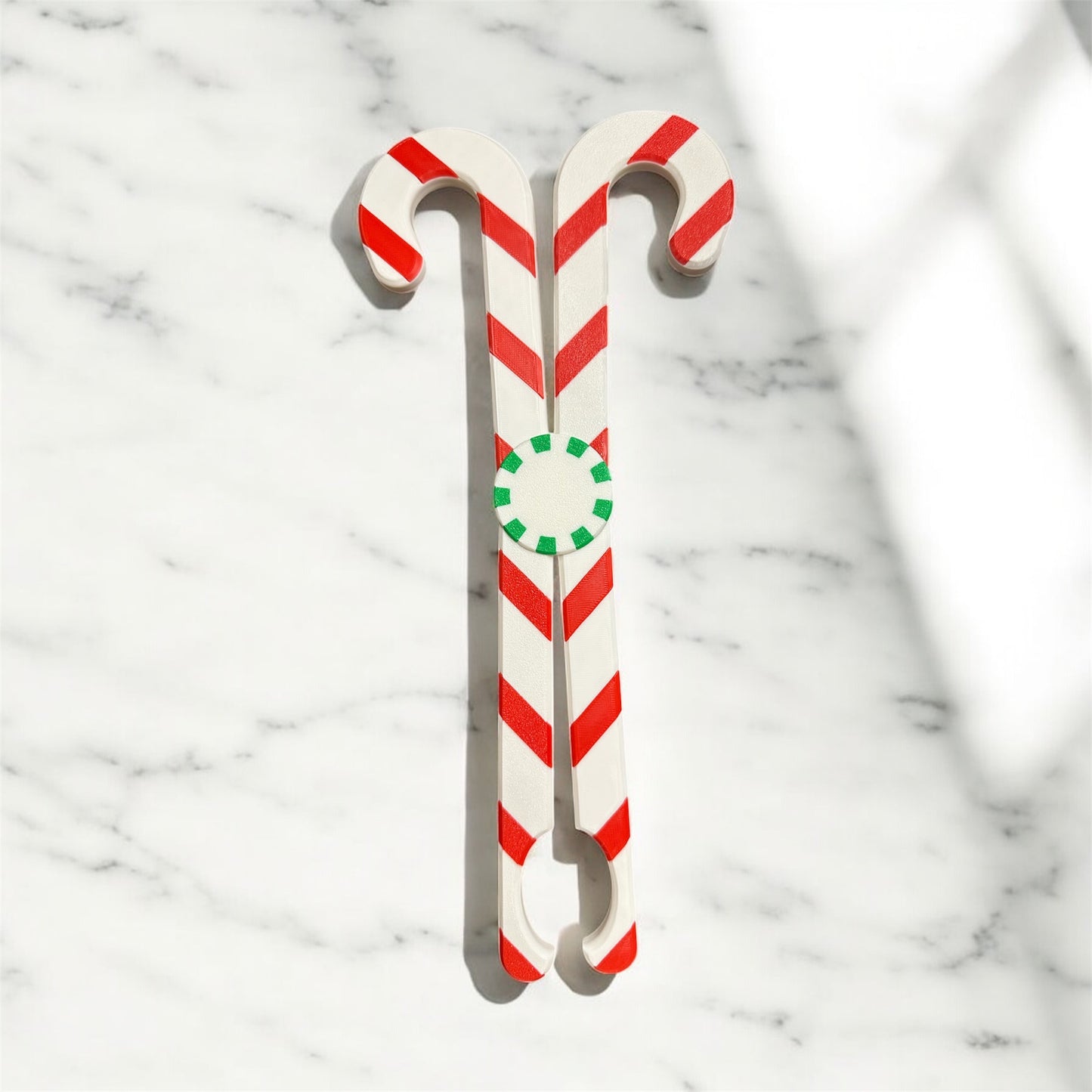 Elf on the Shelf Candy Cane Grabber Tool ā Kid-Friendly Elf Mover