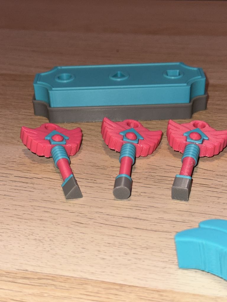 3 Keys and Dagger prop set, SG season 3