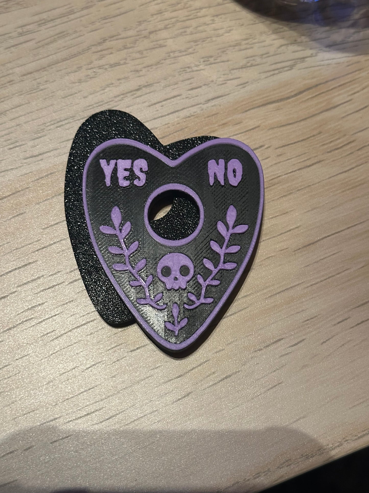 Planchette Slider Fidget – Spooky Stress Relief Toy